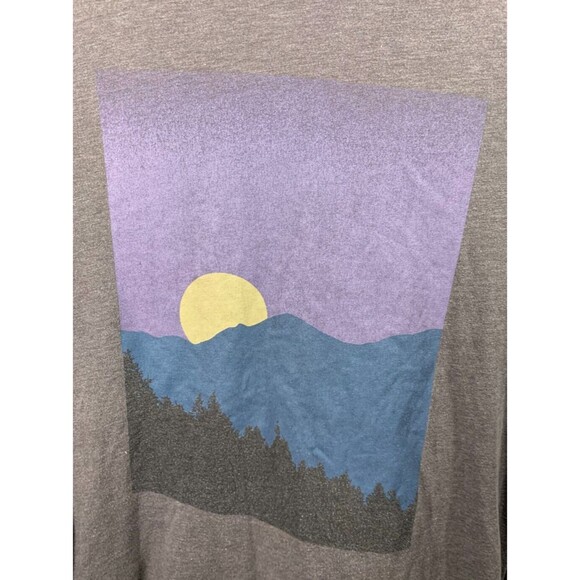 Banana Republic Small (S) Graphic Purple Sky Shirt Moon and Mountains Landscape - Picture 2 of 10